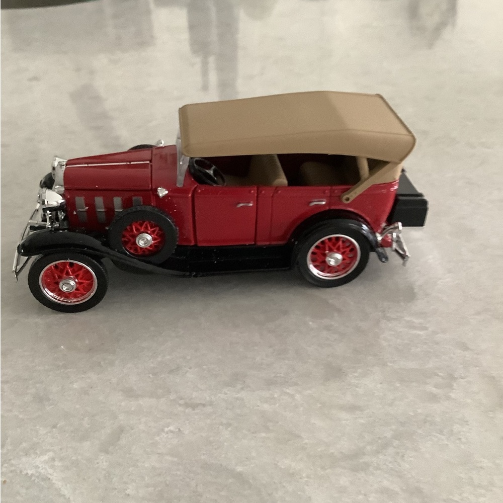 1932 Chevrolet 1:32 Scale Diecast National Motor Mint